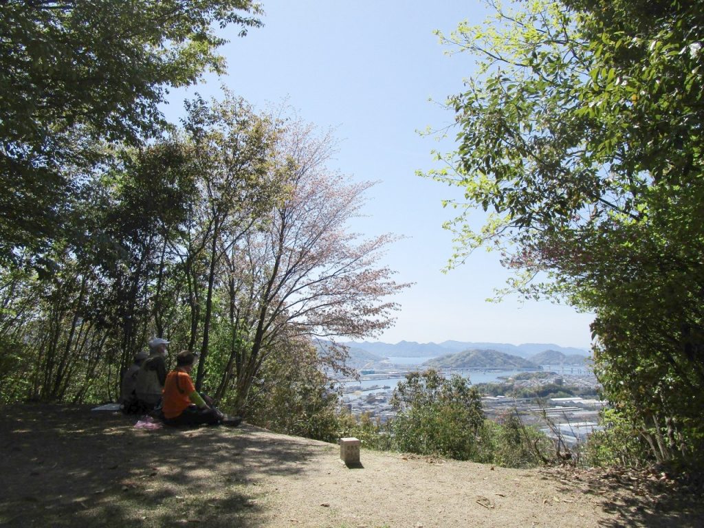 岩滝山(いわたきやま)