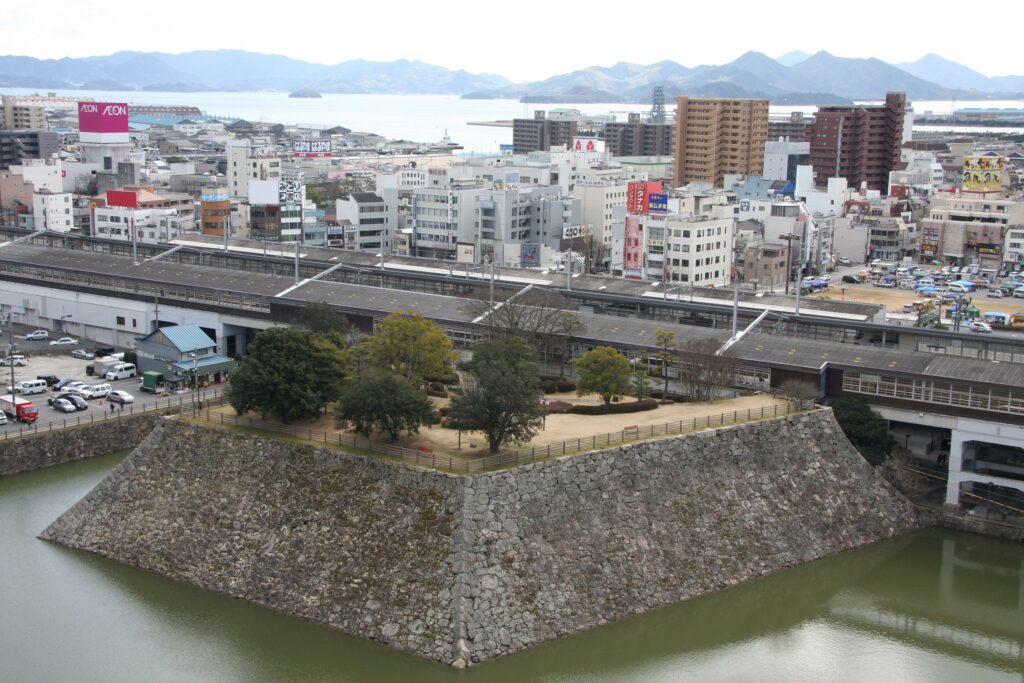 小早川氏城跡　三原城跡 他